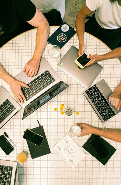 Creative-agency-brainstorming Creative-agency-brainstorming